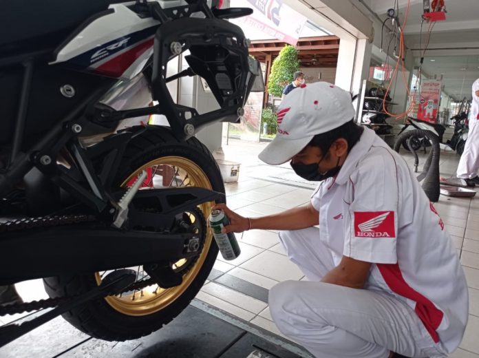 servis motor ahass